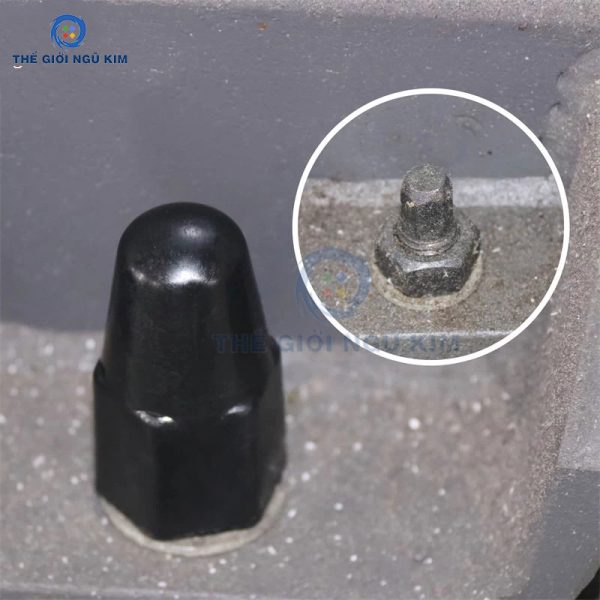 Nắp chụp nhựa dài PE PVC M8 - M49